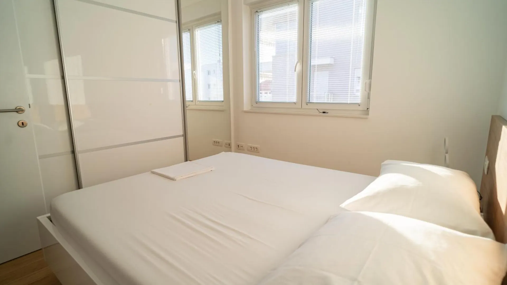 Apartment Wing 77 By Belmont Realty Zadar